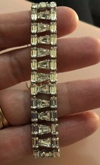 Stunning B david Rhinestone Bracelet Signed Designer Jewelry