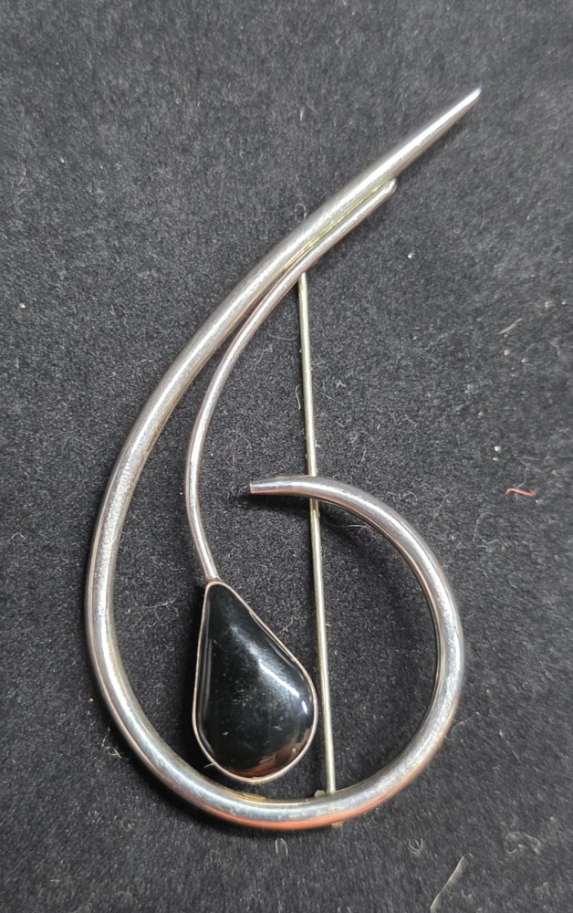 Mexico Sterling Silver Fashion Pin Black Stone