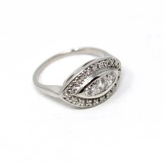 Vintage Ring With 0.56 Ct Round Cut Moissanite Engagement Cluster Princess Ring