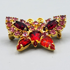 Vintage Petite Butterfly Red Pink Rhinestone Gold Tone Figural Pin Brooch