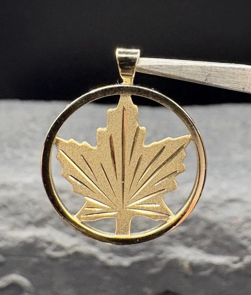 VTG Sterling Silver Gold Vermeil Maple Leaf Engraved Pendant Charm Estate 925