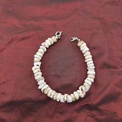 Vtg Tiger Puka Shell Bracelet 7.5″ Spring Ring Closure Weighs 0.5 oz.