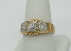 Vintage Solid Yellow Gold Gents Ring with 3 Natural Round Diamonds