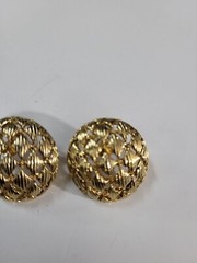 Vintage Retro Cage Wire Style Round Domed Gold Tone Screw-In Earrings Pierce