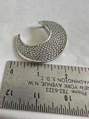 Vintage Signed SARAH COVENTRY 1968 Titled CRESCENT Metal Mesh MOON Pin BROOCH