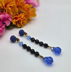 Blue And Black Faceted Glass Teardrop Earrings Gold Tone 3.5 In Dangle Clip-On