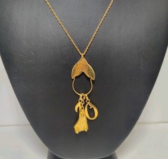 Vintage Signed Monet Goldtone Charm Pendant Holder Necklace Violin Musical Charm