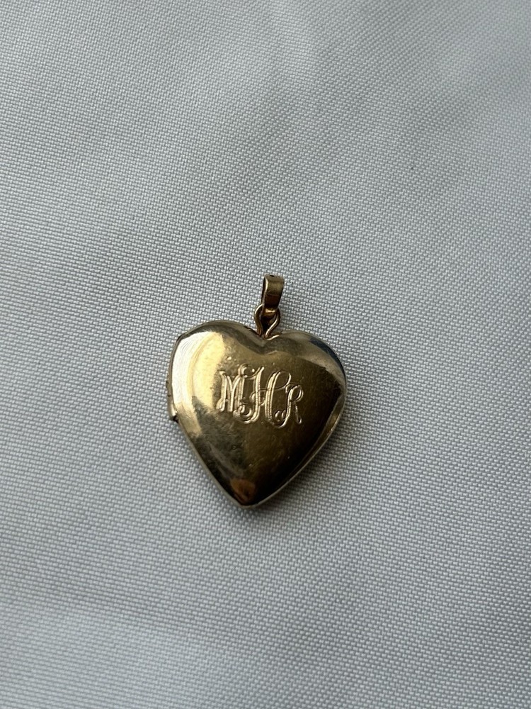Vintage M H C F Heart Locket Pendant Engraved Gold Tone Photo Signed