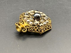 Vintage Weiss Black Faux Pearl & Rhinestone Brooch (L595)
