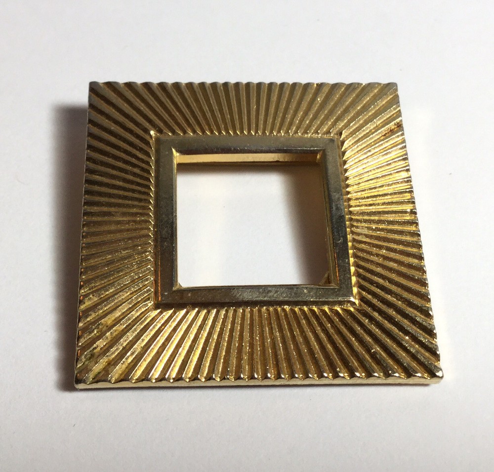 PRETTY GOLDTONE SCARF CLIP SLIDE OPEN SQUARE DESIGN NICE LOOK