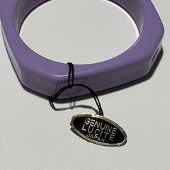 Vintage Lucite Acrylic Resin Bracelet Bangle Lavender Purple Japan Jewelry