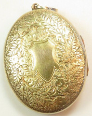 Victorian 1800’s 2 Picture Engraved Locket 19/13K Yellow Gold Emerald Ruby Pearl