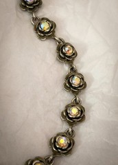 Vintage Premier Designs Primrose Aurora Borealis Flower Necklace