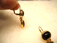 W signed vtg nos gold tone genuine gemstones pierced earrings
