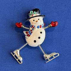 Vintage Christmas Holiday Brooch Pin – Ice Skating Snowman Danecraft Signed Good
