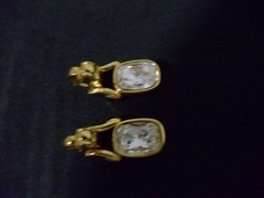 SWAROVSKI EARRINGS CLEAR CRYSTAL RHINESTONE CLIP ON GOLD TONE SWAN MARKED