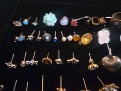 Lot Of Vintage Costume Jewelry Single Earrings Clip On Pierced Craft