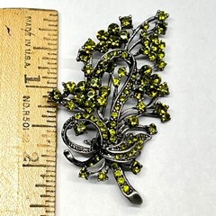 VTG Floral Spray Bow Pin Brooch Sparkling AB Peridot Green Crystal Rhinestones