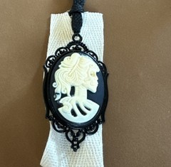 SKELETON CAMEO BROOCH PENDANT NEW GOTH JEWELRY IVORY & BLACK METAL