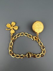 Vintage Charm Bracelet Gold Tone Curb Link Good Luck Clover Mandolin Germany