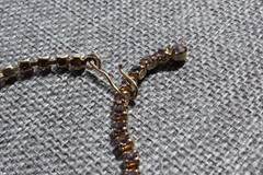 Mid Century Purple Rhinestone Gold Tone Choker Unsigned Prong Set 15″