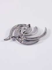 Vintage Tona Silver Tone Dual Texture Swirl Pin Brooch