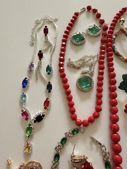 Huge Lot Wearable Vintage To Now Christmas Holiday Jewelry