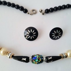 Vtg Japan Laser Cut Metal Lucite Confetti Foil Bead Black Necklace Earrings Set