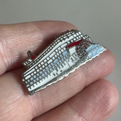 Vintage Riverboat Paddle Wheeler Enamel Lapel Pin Steamboat