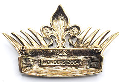 Vintage WONDERS 2004 ”Masters of Florence Medici” Rhinestone Crown Brooch Pin