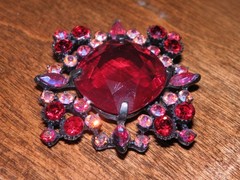 Vintage Large Red & Pink Square Rhinestone Brooch 2″ Wide 2″ High Claudette