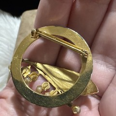Sandor Vintage Rare Lilly Of The Valley Enamel Brooch EUC So Realistic! Signed