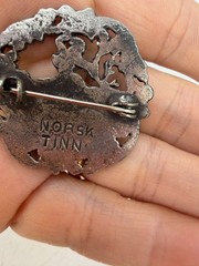 Norsk Tinn Peer Gynt Brooch Viking Style Pin Unisex