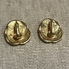 Vintage Gold Tone Lavender and Yellow Enamel Pansy Clip-on Earrings