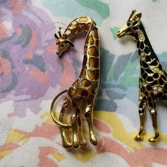 Vintage Giraffe Brooch / Pendant Gold Tone, 2 Brooch Lot Unsigned Rhinestones