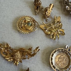 Vintage Style Jewelry Lot Gold Tone Brooch Earrings Charms Watch Mixed