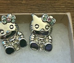 Hello Kitty Earrings Pink Blue Crystal Bows Y2K Era Vintage Hello Kitty Earrings