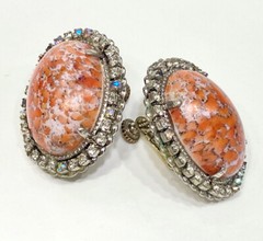 Vintge Signed Haskell Lg Oval Faux Coral Cab w/Rhinestone Border Clip Earrings