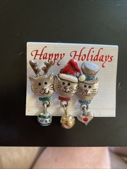 AJMC Three Cat Enamel Christmas Brooch Dangle Bells Santa Reindeer Top Hat