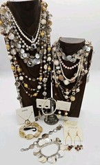 Jewelry Lot Vintage to NOW Necklace Bracelet Earrings Pearlized Shell 21 pc LOT