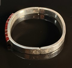 Vtg Red Jasper Inlay Sterling Silver Modernist BOHO Chic Hinged Bangle Bracelet