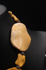 Vtg Baltic Amber Look Choker Length 19″ Irregular Egg Yolk Color Beads Necklace