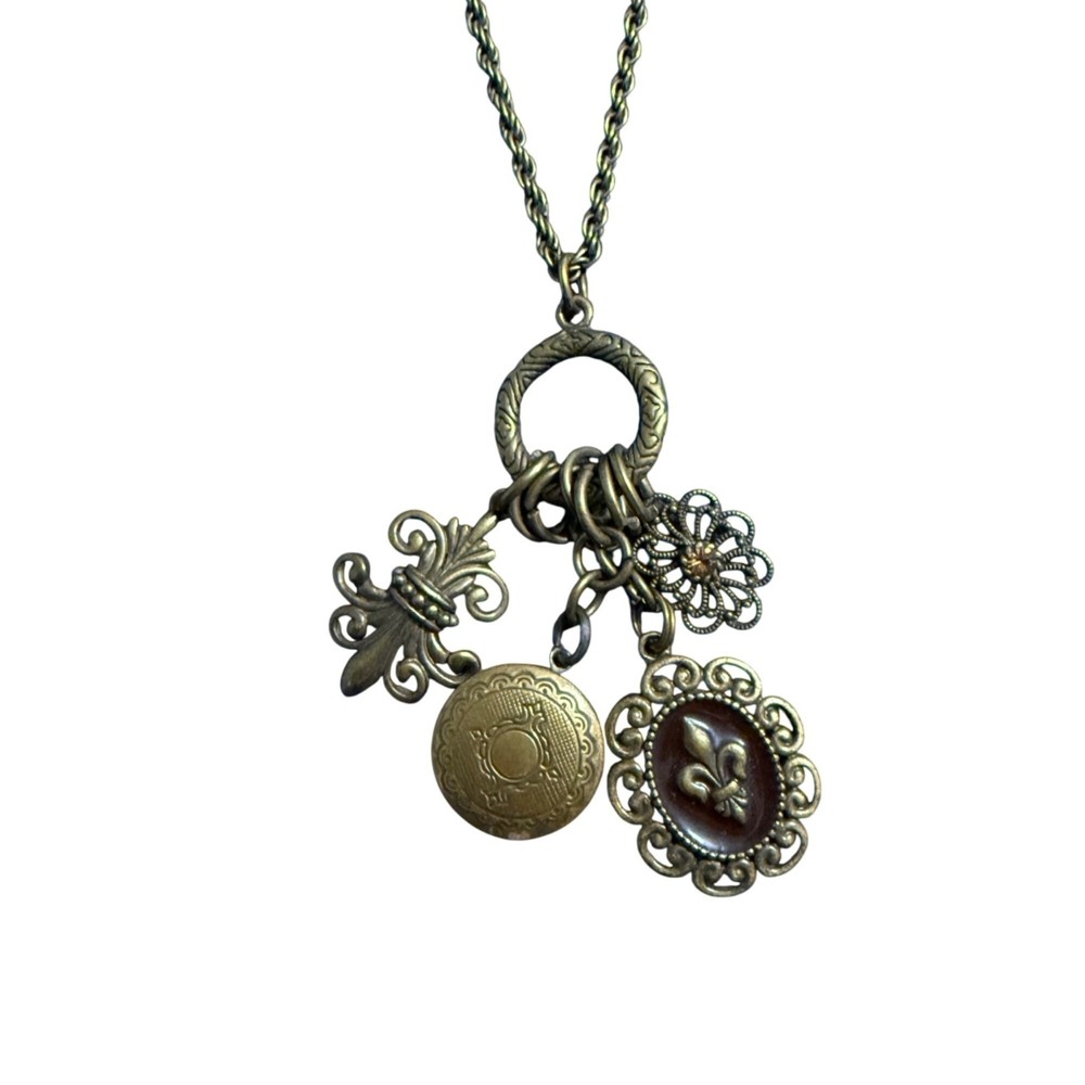 Vintage VCLM Necklace Fleur De Lis Pendant Goth Brass Tone 32-36 inches