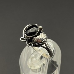 Vintage Native Black Onyx Ring Floral Boho Minimalist