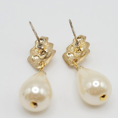 Art Deco Style Faux Pearl Teardrop Gold Tone Scallop Fan Classy Mermaid Earrings