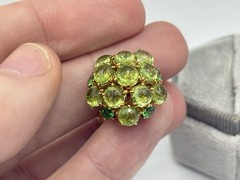 Vintage 18k Yellow Gold Faceted Peridot Green Garnet Cluster Cocktail Ring
