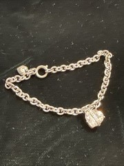 Vintage Bracelet SIGNED JUICY COUTURE Silver tone Chain Crystal Heart Charm 8”