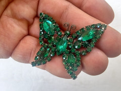 Vintage Forest Green Butterfly Brooch Navette Rhinestones Pin 2″ Unsigned Weiss?