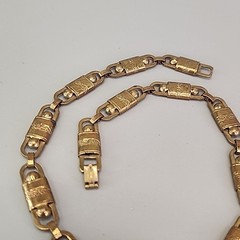 Vintage Kramer of NY Necklace Book Chain Victorian Revival Gold Tone SHORT 14″