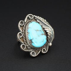 Vintage Navajo Turquoise Ring Sterling Silver Size 7.5 Signed JW RS3318